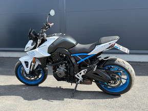 Suzuki GSX-8S