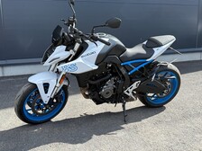 Suzuki GSX-8S