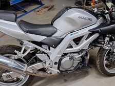 Suzuki SV