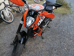 KTM 125