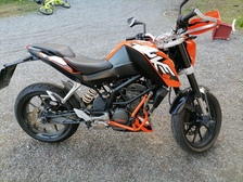 KTM 125