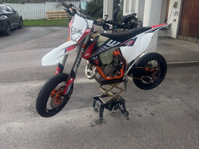 KTM 125