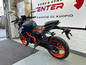 KTM 390