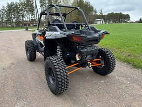 Polaris RZR
