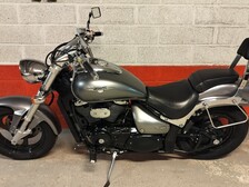 Suzuki Intruder