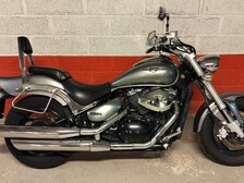 Suzuki Intruder