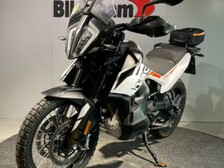 KTM 790