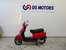 Vespa LX