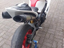 Yamaha YZF-R1