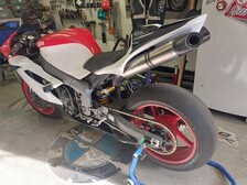 Yamaha YZF-R1
