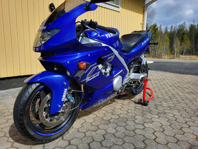 Yamaha YZF