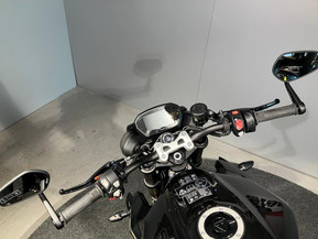 Triumph Street Triple