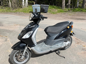 Piaggio Fly