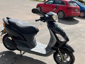 Piaggio Fly