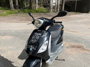 Piaggio Fly