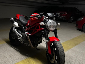 Ducati Monster