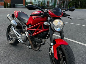 Ducati Monster