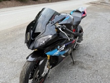 BMW S