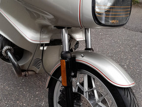 BMW R