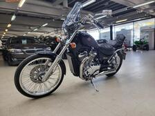 Suzuki Intruder