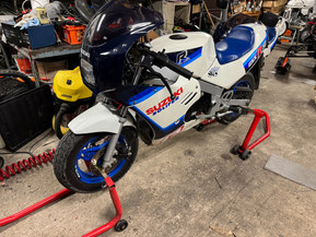 Suzuki R50