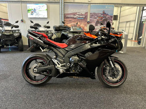 Yamaha YZF-R1