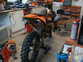 KTM 300