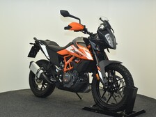 KTM 390