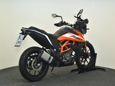 KTM 390
