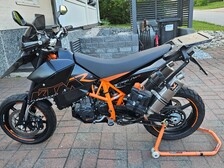 KTM 690