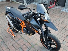 KTM 690