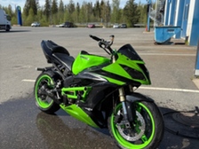 Kawasaki ZX-6R
