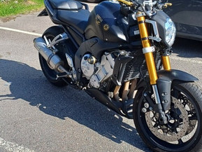 Yamaha FZ1-S