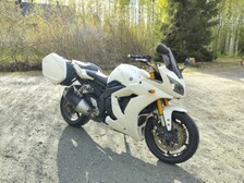 Yamaha FZ1-S