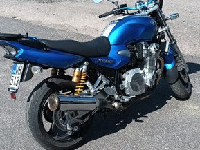 Yamaha XJR