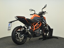 KTM 390