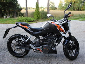 KTM 200