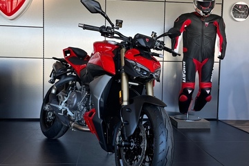 Ducati Streetfighter