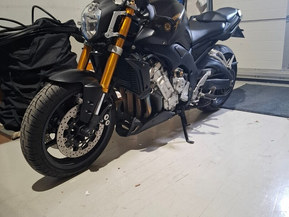 Yamaha FZ1-S