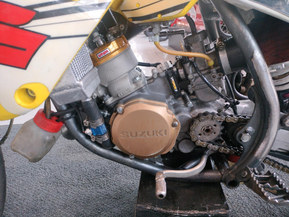 Suzuki RM