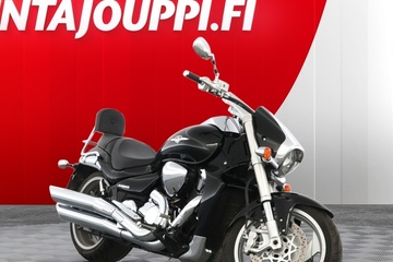 Suzuki Intruder