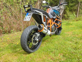 KTM 690