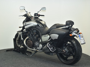 Yamaha V-Max