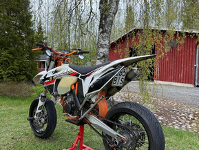KTM 125