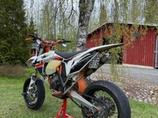 KTM 125