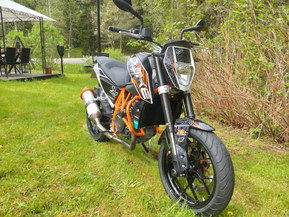 KTM 690