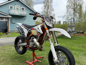 KTM 125
