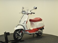 Vespa LX