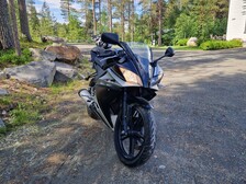 Yamaha YZF-R