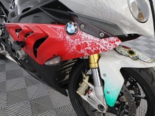 BMW S